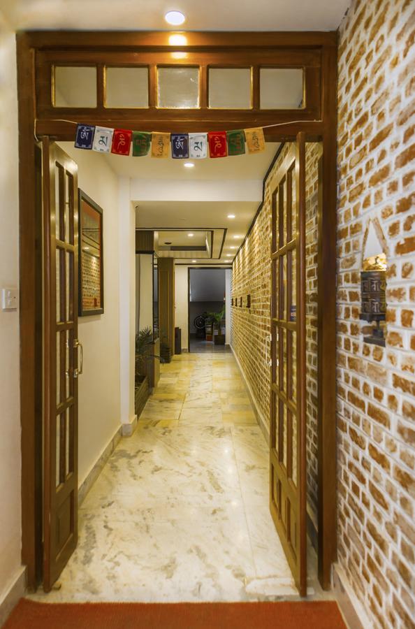 Harati Manor Inn Kathmandu Buitenkant foto